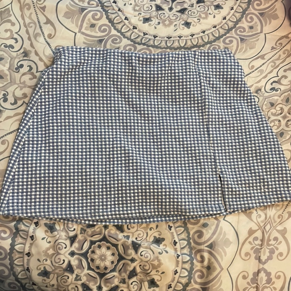 American eagle White and Blue Plad skirt